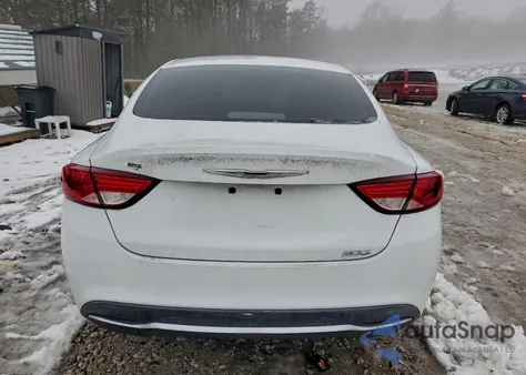 2015 Chrysler 200 Limited z USA, uszkodzony, nr VIN 1C3CCCAB6FN700451